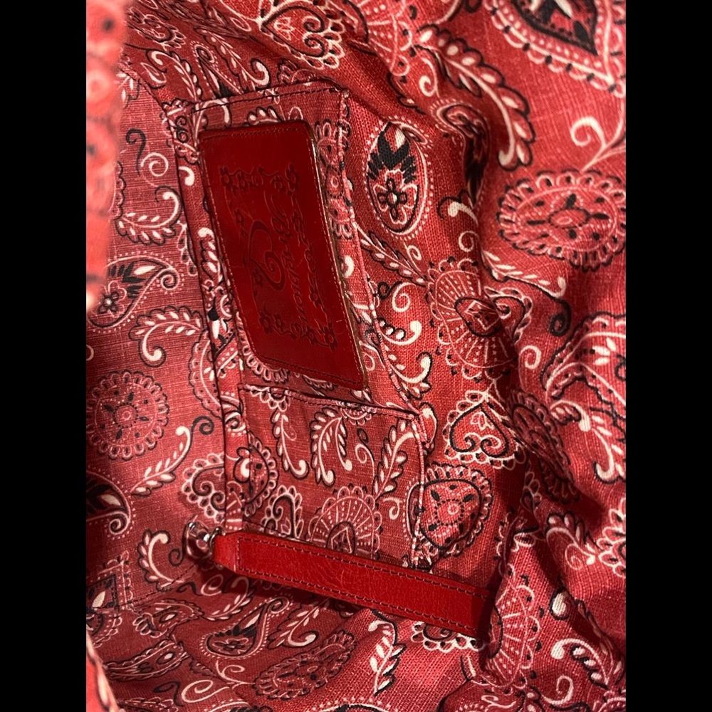 BRIGHTON STRAW & LEATHER BANDANA FABRIC ACCENTED MARILYN SHOULDER BAG - Picture 13 of 14